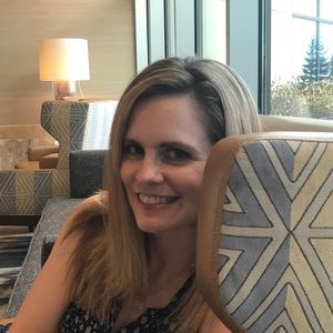 Meet your Posher, Amy